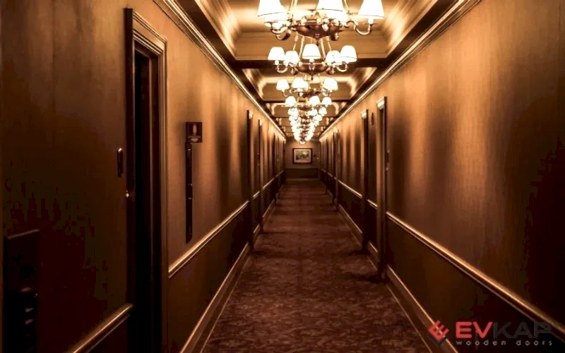 Estetik Tasarım ile Güvenliği Buluşturan Kapılar